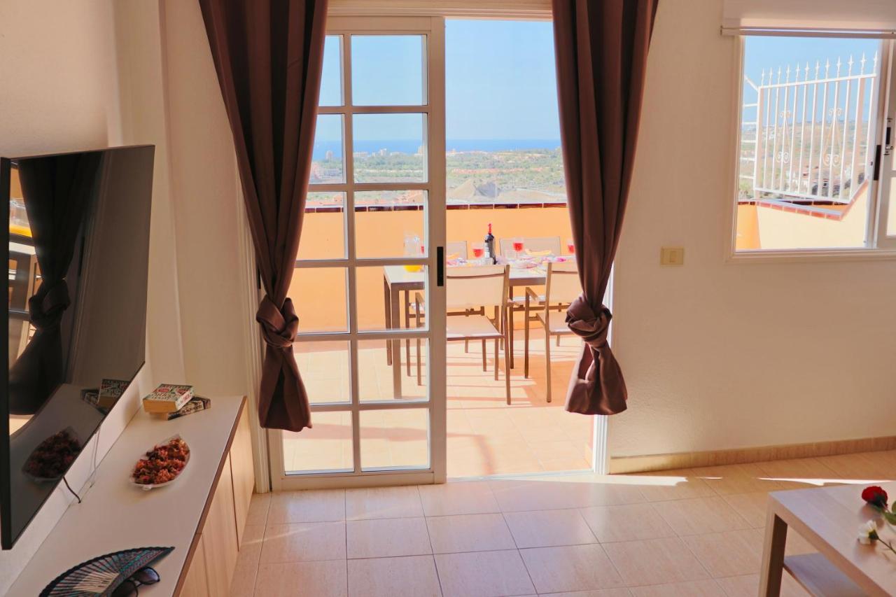 Апартаменты Sunset In The Heights Ocean View - Heated Pool Лос Кристианос Экстерьер фото